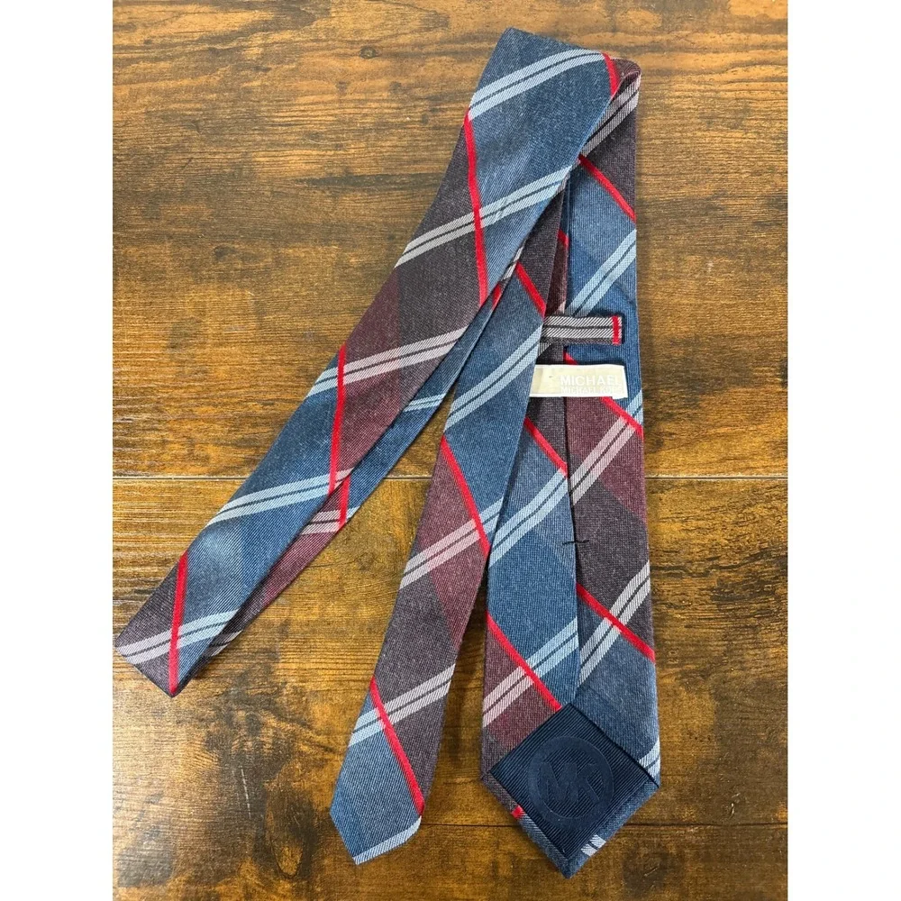 Michael Kors Mens Silk Blend Plaid Necktie Blue Burgundy Red Stripe 3 Inch Width
